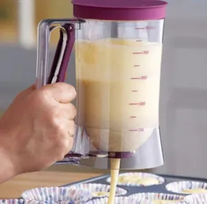 Convenient Eco-Friendly Transparent Plastic Dough Dispenser
