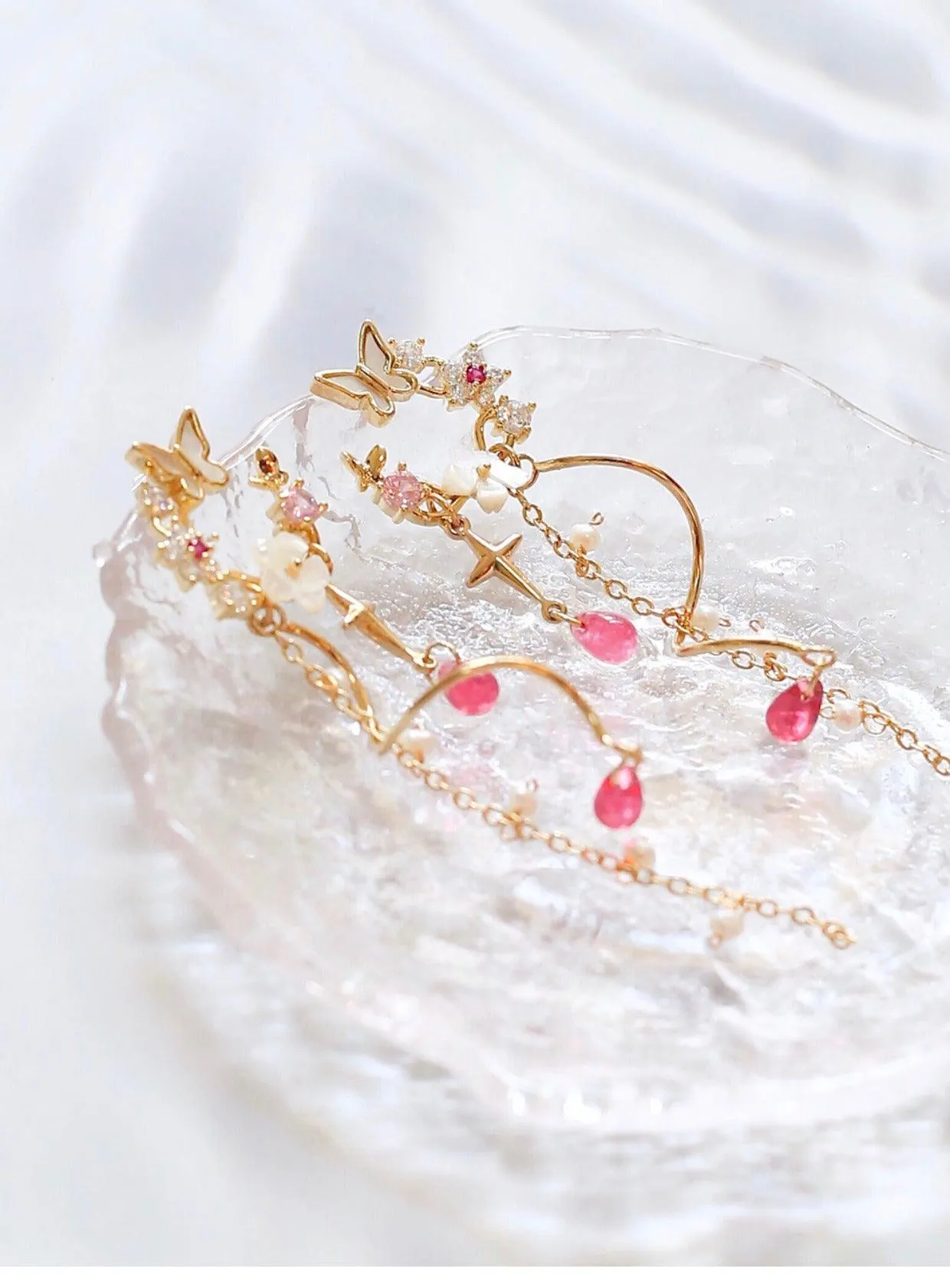 Elegant And Exquisite Color Gilded Earrings